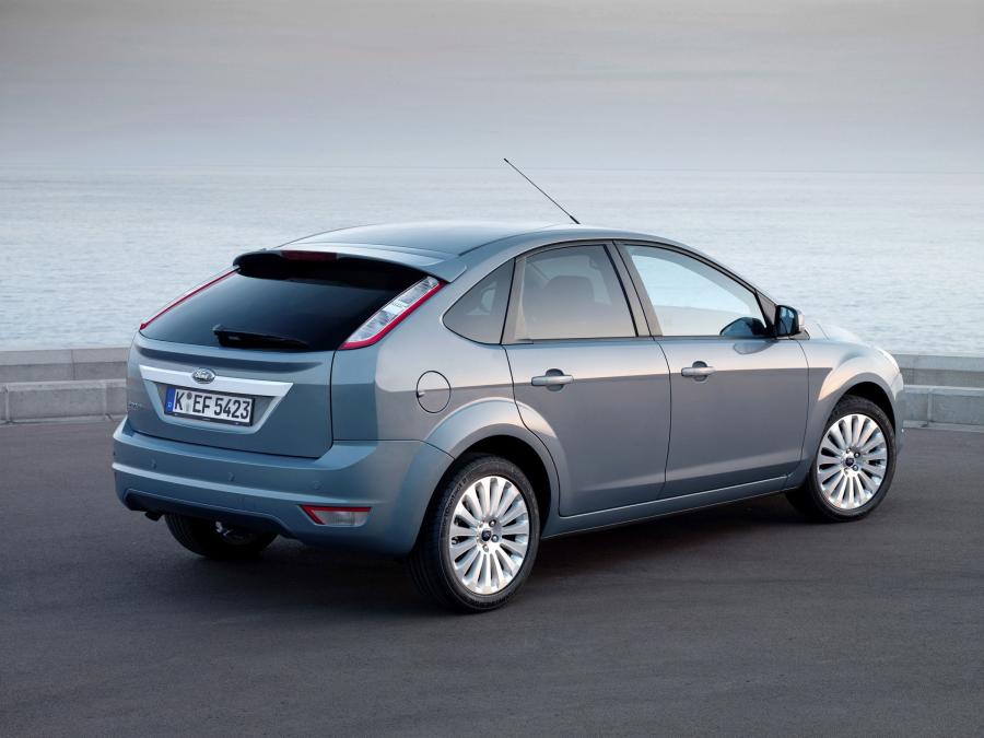  Ford Focus 2008 года  (фото 25 из 51)